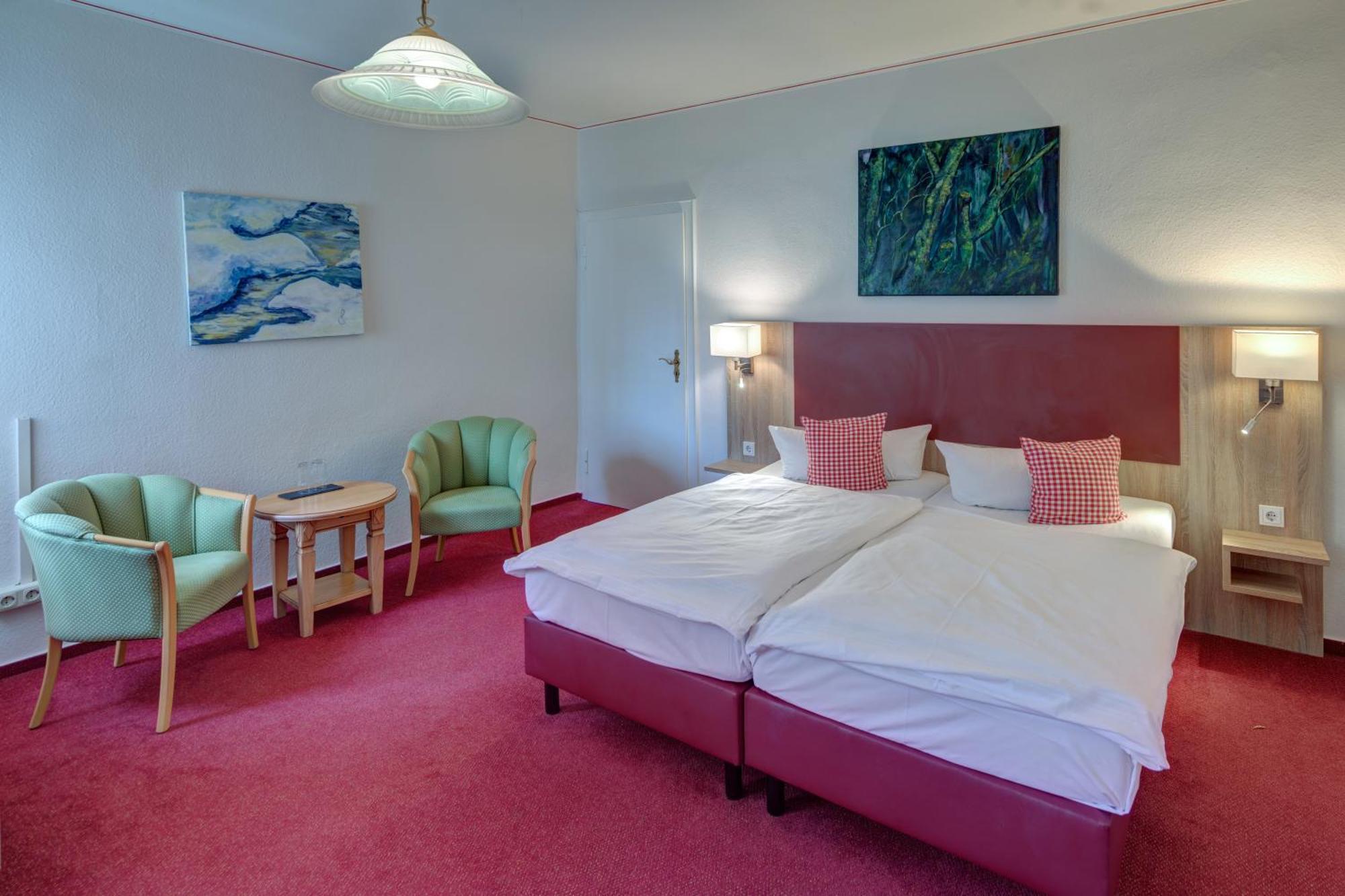 Hotel Leander บิทบวร์ก ภายนอก รูปภาพ